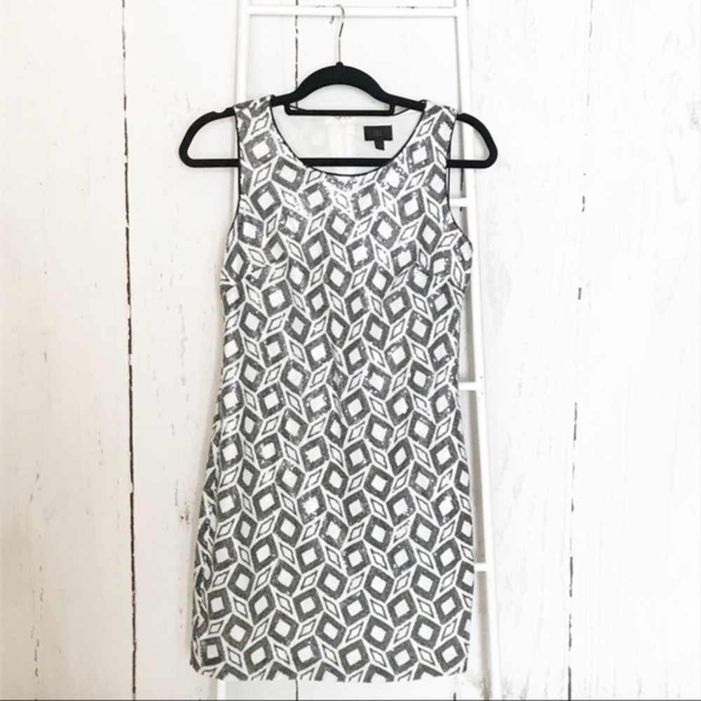 Banana Republic Sequined Sleeveless Shift Dress